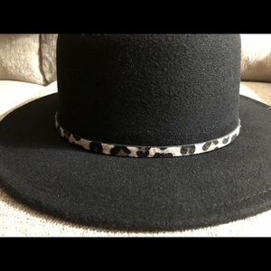 NWT Kendall & Kylie Felt Brimmed Fedora with Headband